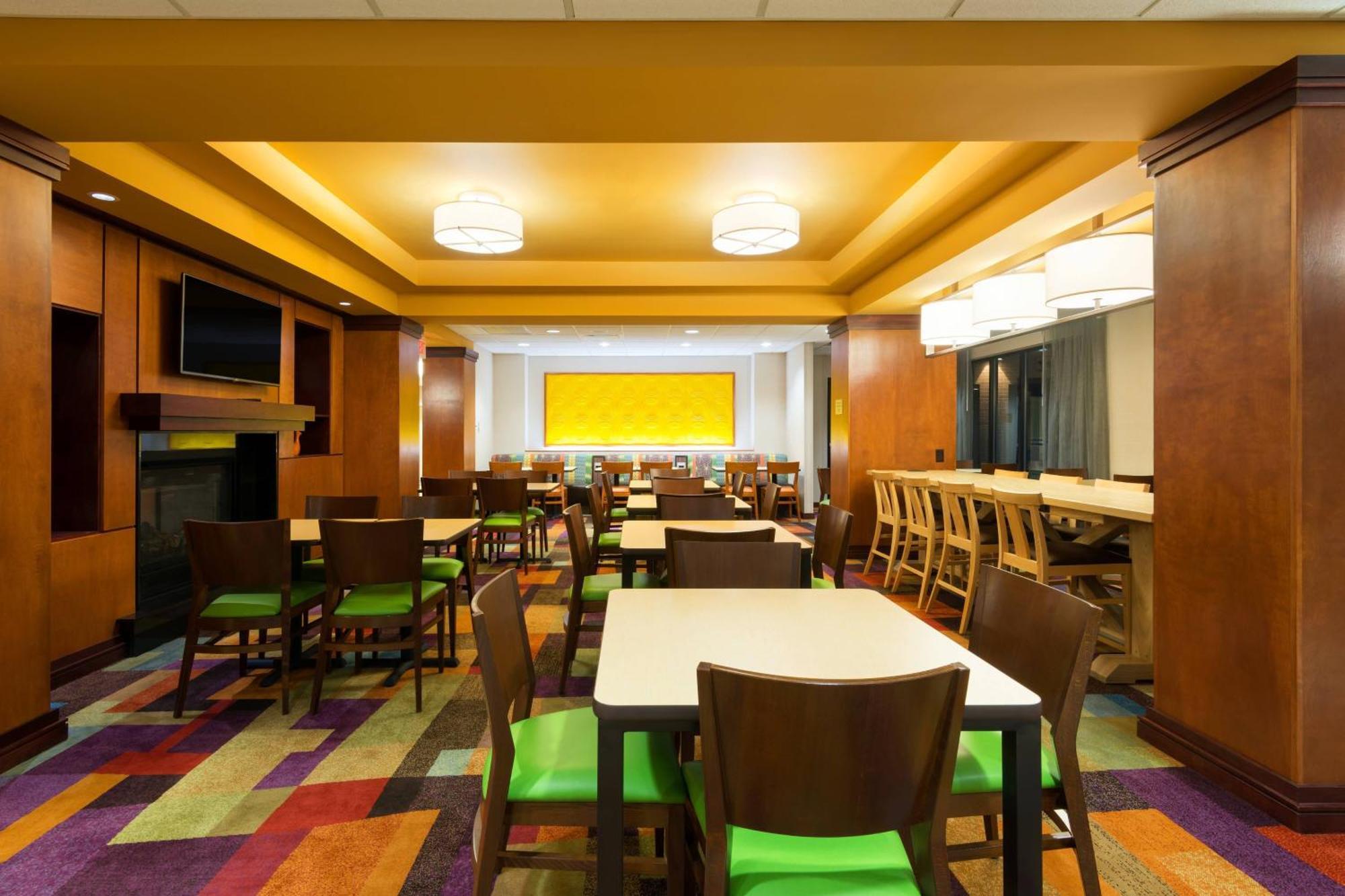 Fairfield Inn & Suites Louisville Downtown Exteriér fotografie