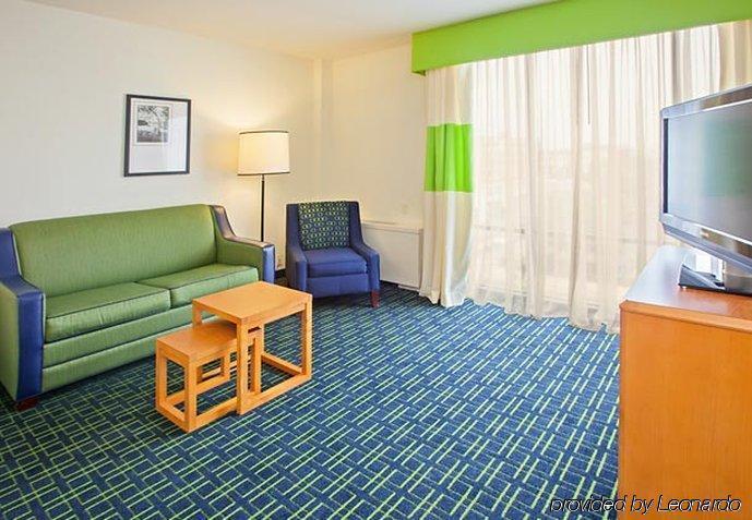 Fairfield Inn & Suites Louisville Downtown Exteriér fotografie